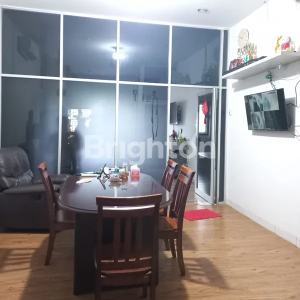 image RUKO STRATEGIS DI JL ADINEGORO, 3.5 LANTAI, SHM (5)