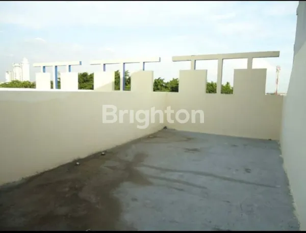 image RUKO 3 LANTAI SIAP HUNI DI POS PENGUMBEN JAKARTA BARAT (4)