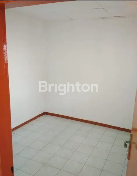 image RUMAH TEBET BARAT SIAP HUNI LOKASI SUPER STRATEGIS SELANGKAH KE PANCORAN DAN TRANSPORTASI UMUM TEBET JAKARTA SELATAN (5)