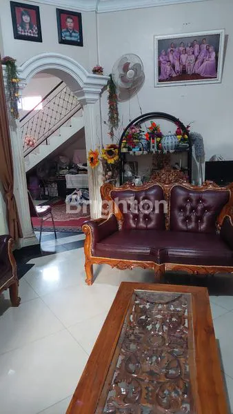 image RUMAH MEWAH 2 LT BATU AMPAR (4)