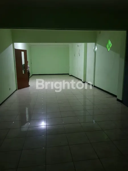 image RUKO DISEWAKAN DI JALAN RAYA JEND. SUDIRMAN BEKASI, LB: 500 M2 (3)