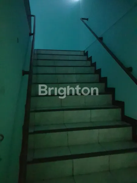 image RUKO DISEWAKAN DI JALAN RAYA JEND. SUDIRMAN BEKASI, LB: 500 M2 (4)