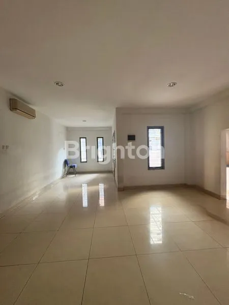 image RUMAH 2 LANTAI TANJUNG DUREN (3)