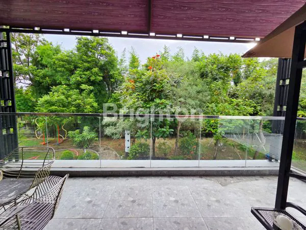 image RUMAH CANTIK 2 LANTAI DI DAAN MOGOT CASAJARDIN JAKARTA BARAT (3)