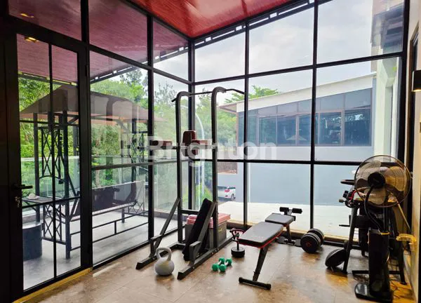 image RUMAH CANTIK 2 LANTAI DI DAAN MOGOT CASAJARDIN JAKARTA BARAT (5)