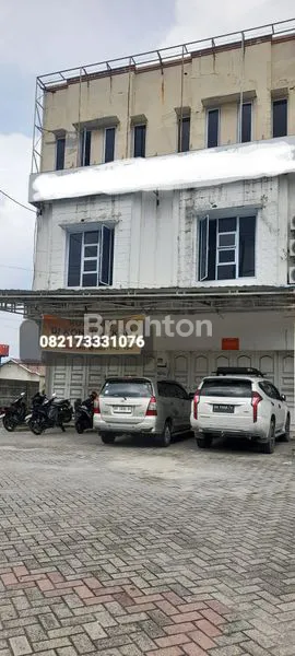 image RUKO 3 LANTAI STRATEGIS DI JL. ARIFIN AHMAD, MARPOYAN DAMAI (1)