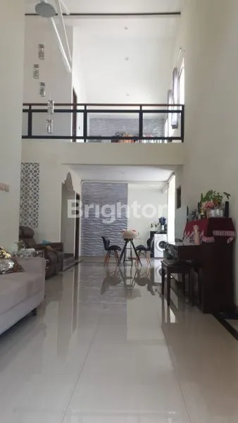 image RUMAH 4 KT DI DARMO PERMAI, DEKAT PAKUWON MALL (3)