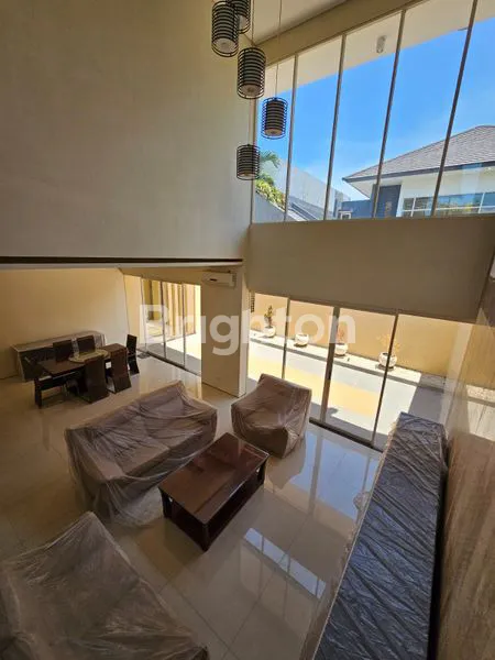 image RUMAH MEWAH 4+2 KT DI ROYAL RESIDENCE, SIAP HUNI (7)