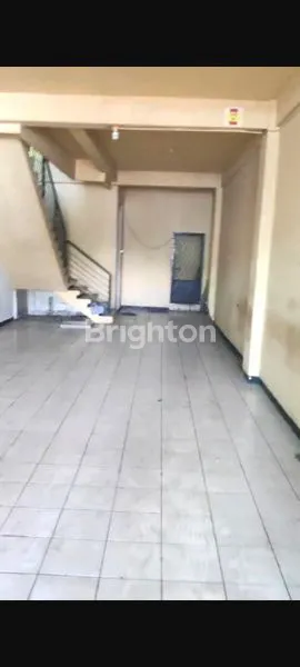 image COMMERCIAL RUKO 3 LANTAI + ROOFTOP – KEBAYORAN BARU || LOKASI MATANG \U25CF AKSES LENGKAP (2)