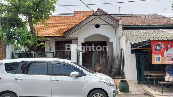 image RUMAH HOOK  1,5 LANTAI DI NGAGEL WASANA SURABAYA DEKAT RAYA MANYAR RMI BRATANG (2)