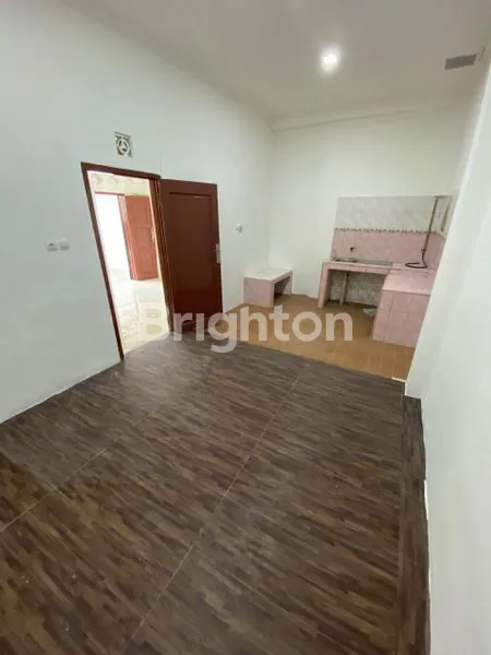 image DIJUAL CEPAT RUMAH CLUSTER MURCE TANGERANG KOTA (5)