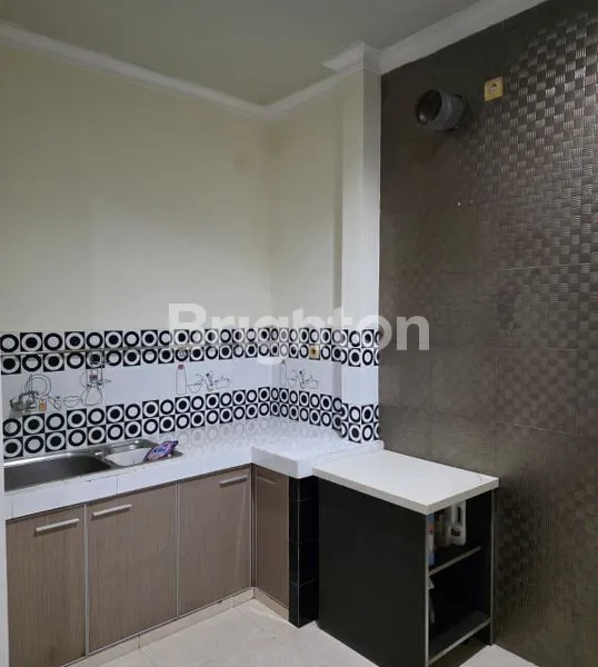 image RUMAH SIAP HUNI DI BSD, LINGKUNGAN ASRI, AKSES MUDAH (3)