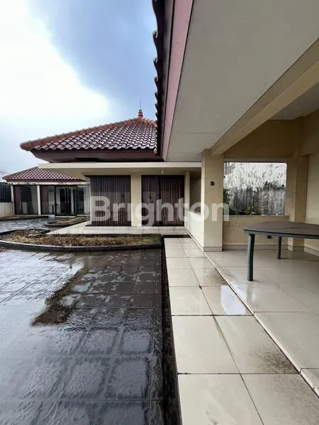 image DIJUAL RUMAH MEWAH DI CIBUBUR JAKARTA TIMUR (4)