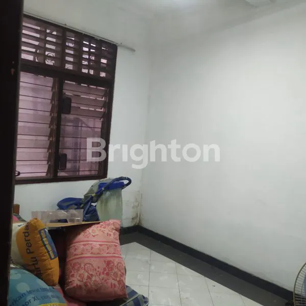 image RUMAH HOOK  1,5 LANTAI DI NGAGEL WASANA SURABAYA DEKAT RAYA MANYAR RMI BRATANG (4)