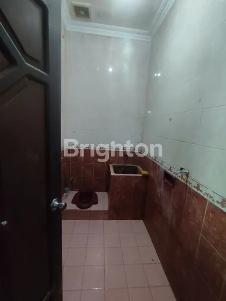 image RUMAH SEWA DI DALAM KOTA (8)