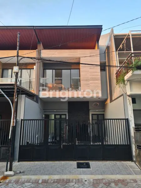 image RUMAH 2 LANTAI DI MULYOSARI, SHM, 5 KT, HADAP SELATAN (1)