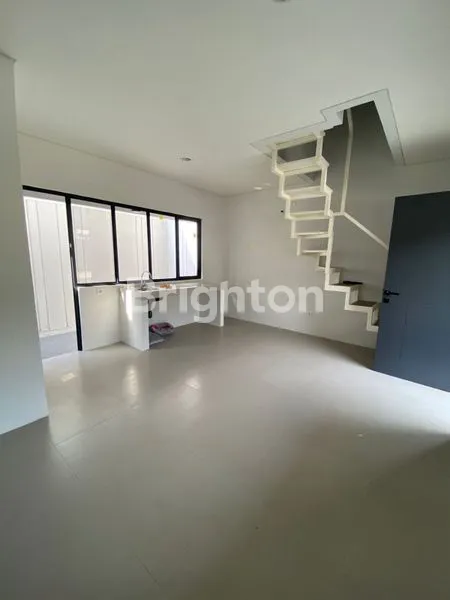 image RUMAH PARK SERPONG, 3 KT, LT 52M², DEKAT GADING SERPONG (4)