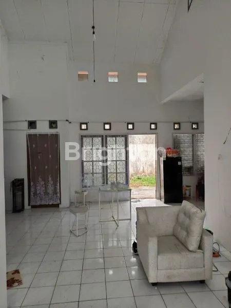 image RUMAH FULL FURNISHED TERAWAT (4)