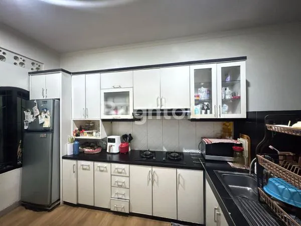 image DIJUAL RUMAH 2 LANTAI KOMPLEK PELNI DEPOK (6)