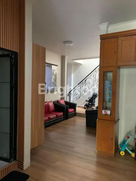 image DIJUAL RUMAH 2 LANTAI KOMPLEK PELNI DEPOK (3)