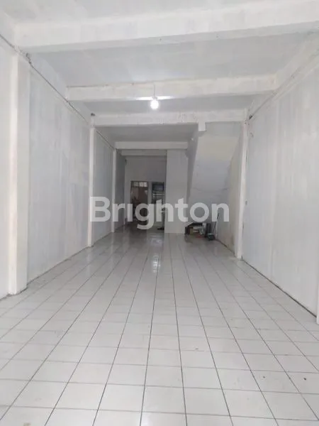 image RUKO 3 LANTAI SIAP USAHA, LOKASI STRATEGIS (4)