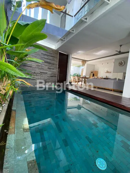 image BEAUTIFUL VILLA IN UMALAS (1)