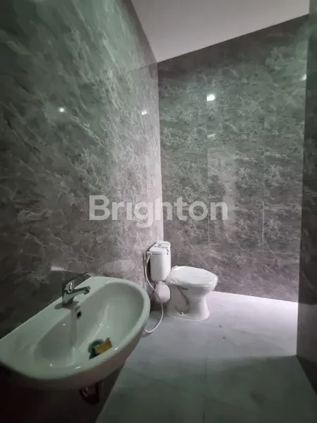 image RUMAH BARU SCANDINAVIAN MINIMALIS DI PRAPEN INDAH, TENGGILIS MEJOYO - SURABAYA (7)