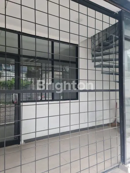 image RUKO 3 LANTAI DI CIPETE, DEKAT RS FATMAWATI (1)