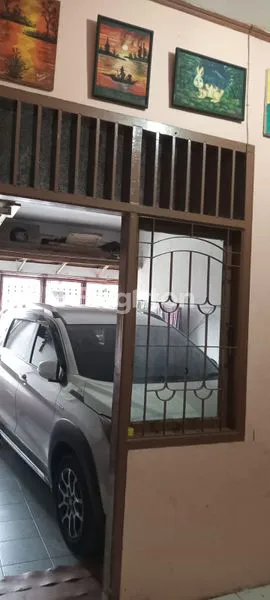 image RUMAH SIAP HUNI DI CEMPAKA UJUNG HARGA 735.000.000 NEGO (3)