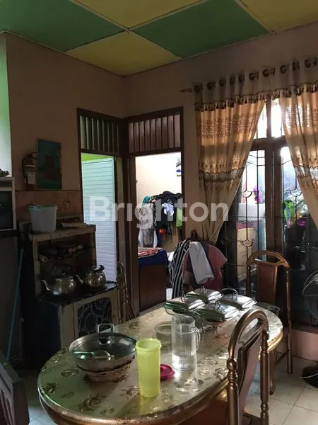 image RUMAH SIAP HUNI DI CEMPAKA UJUNG HARGA 735.000.000 NEGO (5)
