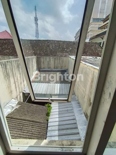 image RUKO STRATEGIS DI PUSAT KULINER SALATIGA, 2 LANTAI (8)