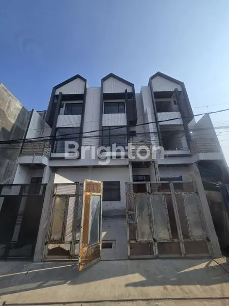 image RUMAH 3 LANTAI DURI KEPA JAKARTA BARAT (1)