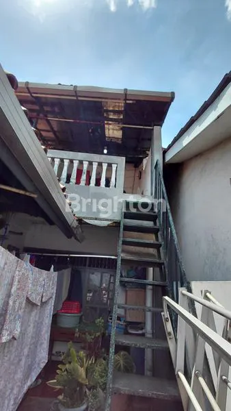 image DIJUAL RUMAH + TEMPAT USAHA PINGGIR JALAN RAYA SAWANGAN DEPOK (8)