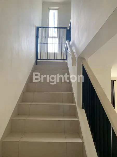 image RUMAH 2 LANTAI DI SUVARNA SUTERA, LT 119M² (4)