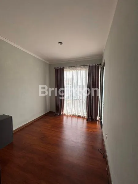 image RUMAH THE PATIO PREMIER SERUA CIPUTAT BSD (4)