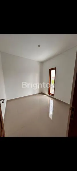 image DISEWAKAN  RUMAH LANTAI 2 BARU GRESS DI JL. GUNUNG KARANG DENPASAR (7)