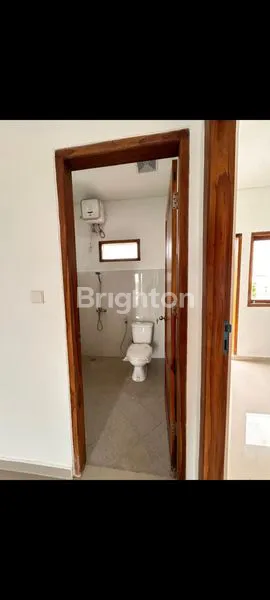 image DISEWAKAN  RUMAH LANTAI 2 BARU GRESS DI JL. GUNUNG KARANG DENPASAR (6)