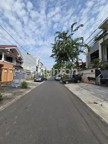image RUMAH BARU 3 LANTAI BEBAS BANJIR TANJUNG DUREN  (2)