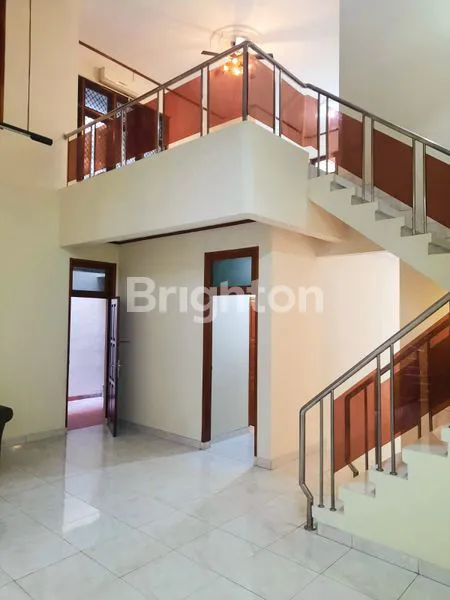 image RUMAH DI PONDOK INDAH, JAKARTA SELATAN (4)