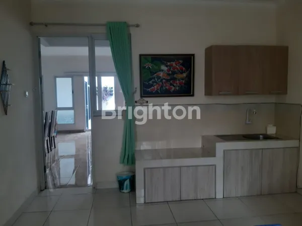 image DISEWAKAN RUMAH 2 LANTAI SEMI FURNISH DI LEGENDA WISATA CLUSTER TERDEPAN – RP49 JUTA/TAHUN (5)