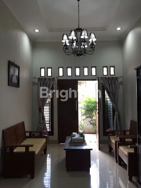 image JUAL RUMAH JATIWARINGIN BEKASI (3)