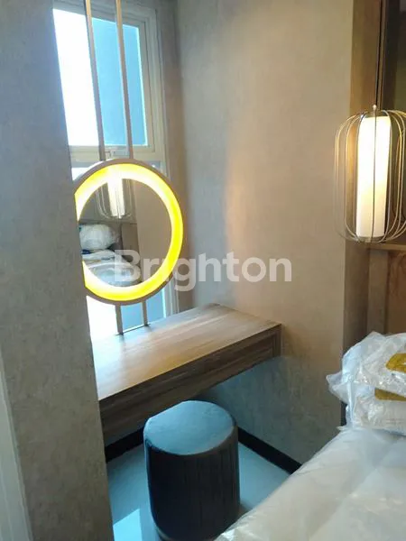 image APARTEMEN AMOR 2BR, FURNISHED LENGKAP & VIEW KOLAM RENANG (6)