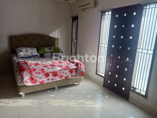 image RUMAH 3 LANTAI DI RAWAMANGUN JAKARTA TIMUR (7)