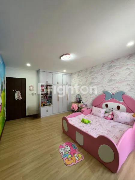 image VILLA 3 LANTAI DI MALIBU INDAH MEDAN, SIAP HUNI (7)