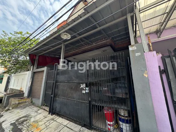 image RUMAH 3 LANTAI DI RAWAMANGUN JAKARTA TIMUR (8)