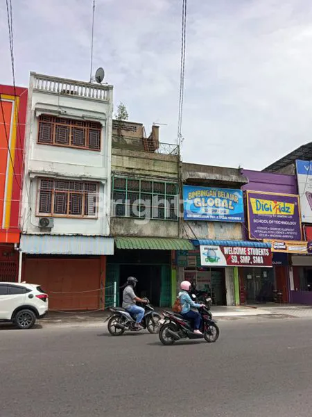 image RUKO SANGAT STRATEGIS DI PUSAT KOTA BINJAI BARISAN RUMAH SAKIT UMUM BINJAI, TINGKAT 4, USAHA APAPUN SANGAT COCOK (2)