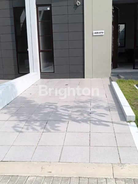 image RUMAH BARU KELUARGA MUDA CITRALAND KEDAMEAN GRESIK (3)