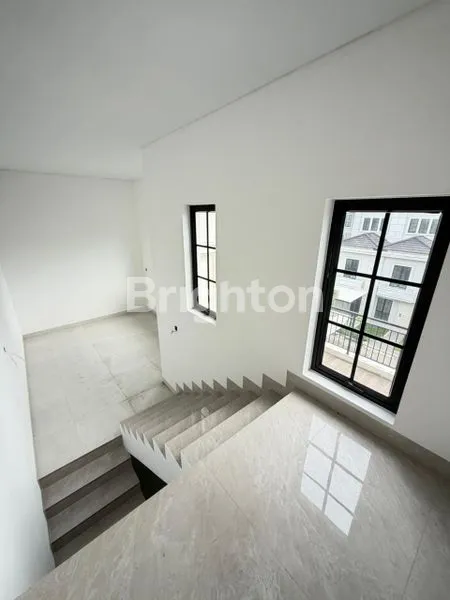 image RUMAH MEWAH SIAP HUNI, SHM, HARGA NEGO DI POLONIA (5)