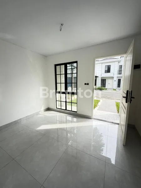 image RUMAH MEWAH SIAP HUNI, SHM, HARGA NEGO DI POLONIA (7)