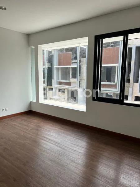 image HUNIAN MODERN DI BALI RESORT TANGERANG, 3 KT 3 KM (5)